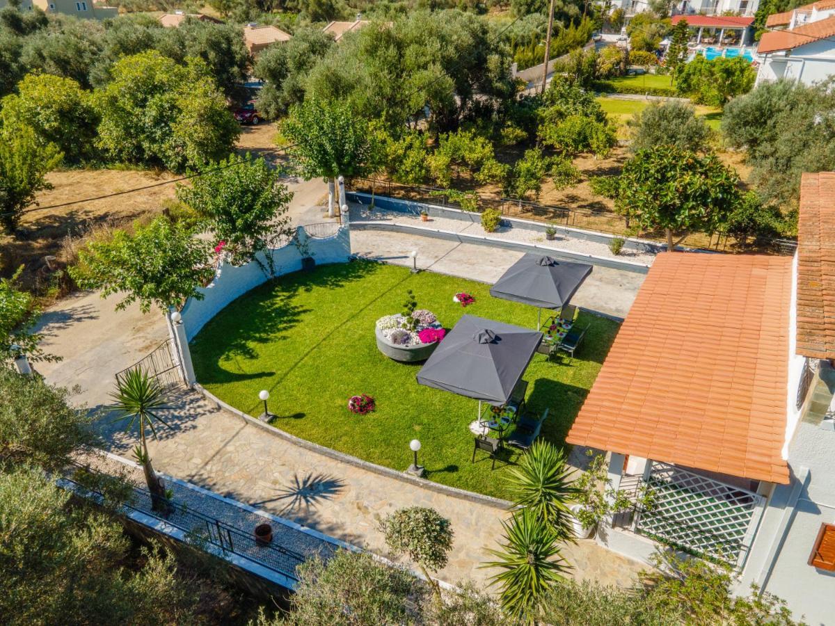 סבורונטה Afroditi Holiday Home - Yellow Apartment מראה חיצוני תמונה
